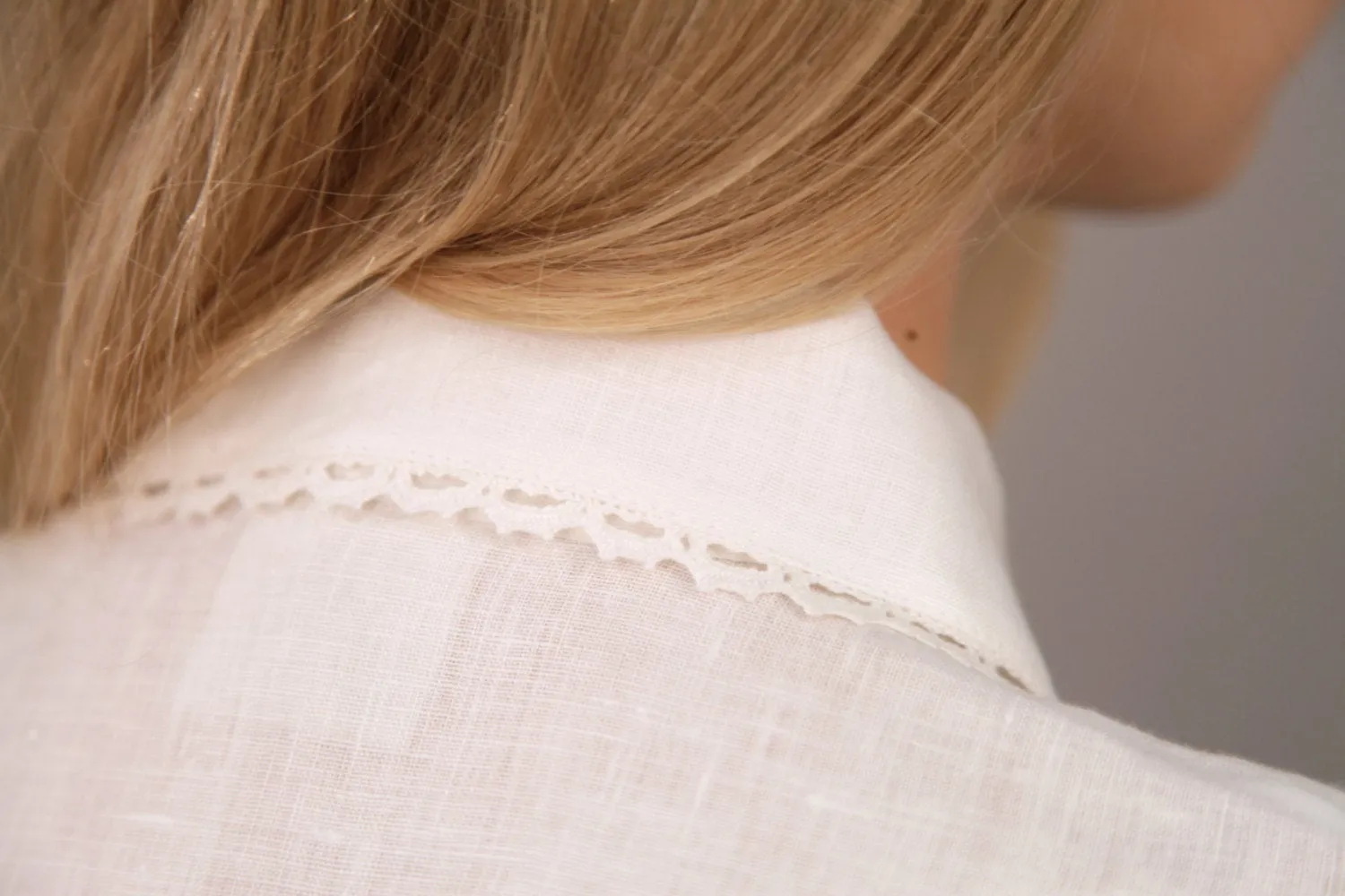 Linen White Pajama Shirt NINA LACED with Short Sleeves