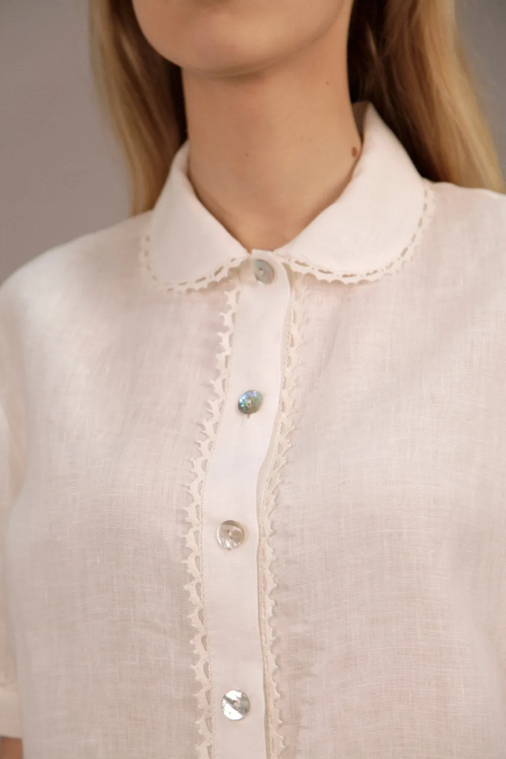 Linen White Pajama Shirt NINA LACED with Short Sleeves