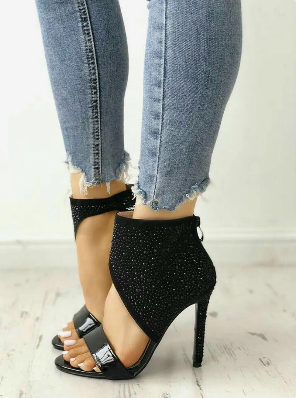 Women's Sandals PX749