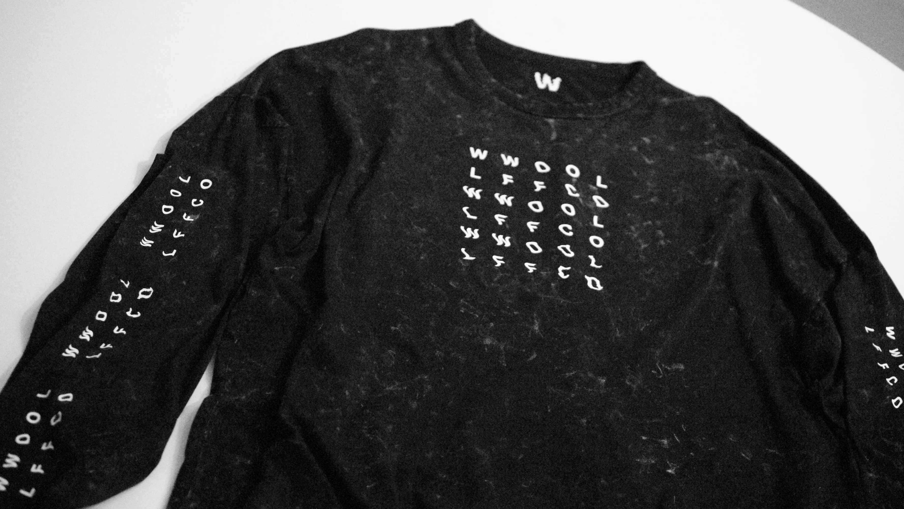 WWOOLLFF Grids | Oversized Acid Black Long Sleeve